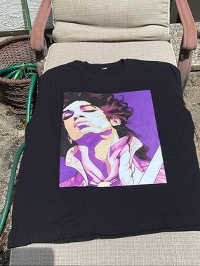 Black Short-Sleeve Graphic Tee with Purple Portrait Print